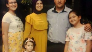 Acil tıp teknisyeninden büyük fedakarlık: Enkaz altındaki kızını bırakıp görevine devam etti