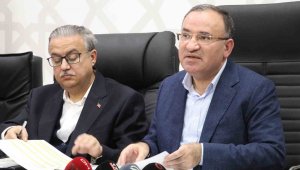 Adalet Bakanı Bekir Bozdağ'dan açıklamalar