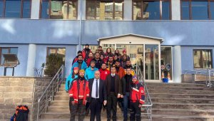 Afet bölgesine giden ilk sağlık ekipleri geri döndü