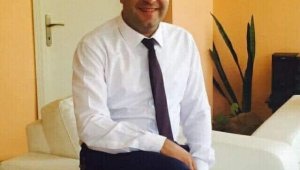 Ağaca çarpan otomobilin sürücüsü hayatını kaybetti