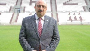 AK Parti 26'ncı dönem Elazığ Milletvekili Açıkkapı: ''Avrupa standartlarında bir stadyuma kavuştuk''