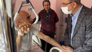 AK Partili Sürekli: "İzmir'imize gelen depremzedelerimizi yalnız bırakmıyoruz"