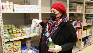 ALKÜ'den ücretsiz "yardım marketi"