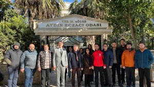 Aydınlı eczacılardan afet bölgesine ilaç desteği