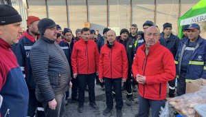 Başkan Kavuş: "Hatay'ı ayağa kaldırana kadar buradayız"