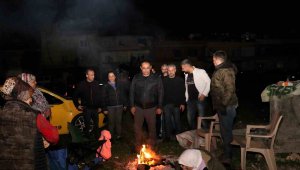 Başkan Yılmaz, Hatay depremi sonrası vatandaşlarla bir araya geldi