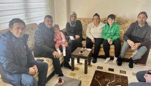 Başkanvekili Çırpan, ilçeye gelen depremzedeleri ziyaret etti: "Körfez'i eviniz gibi görebilirsiniz"