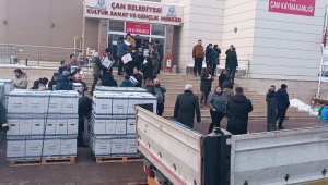 Çan depremzedeler için tek yürek oldu