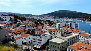 Çeşme'deki otelciler depremzedelerin istihdamı için harekete geçti