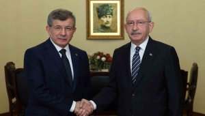 CHP lideri Kılıçdaroğlu Gelecek Partisi lideri Ahmet Davutoğlu'nu ağırladı