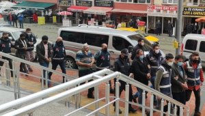 Cinayet işlenmiş evler kundaklanmıştı, 4 sanıktan biri tahliye edildi