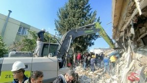 Çinli kurtarma ekibi 20'den fazla kişiyi kurtardığını duyurdu