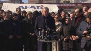 Cumhurbaşkanı Erdoğan: "Vefat edenlerin sayısı 8 bin 574, yaralı sayısı 49 bin 133"