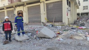 Cumhuriyet savcıları binalardan delil topluyor