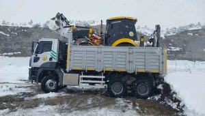 Denizli Bölge Müdürlüğü, deprem bölgesine personel ve iş makineleri gönderdi