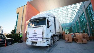 Denizli Büyükşehir'den deprem bölgesine 35 tır yardım malzemesi