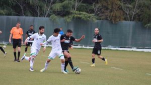 Denizlispor hazırlık maçında galip geldi