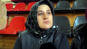 Depremzede Berk, "Her şeyi sil baştan yapacağız, hayatımızı tekrardan kuracağız"