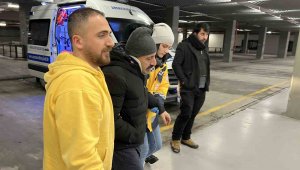 Depremzedeler Başakşehir Çam ve Sakura Şehir Hastanesi'ne getirildi