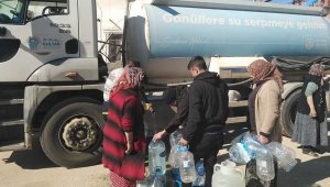 Depremzedelerin temiz su ihtiyacı karşılanıyor