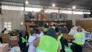 Didim'den deprem bölgesine destekler devam ediyor