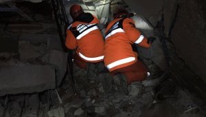 DİSAK sismik cihazlarla arama-kurtarma faaliyetlerini yürütüyor