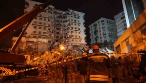 Diyarbakır Büyükşehir tüm ekipleriyle sahada