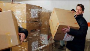 Dries Mertens ve eşinden yardım çalışmalarına destek