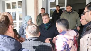 Edremit Belediyesi depremzedelerin yanında