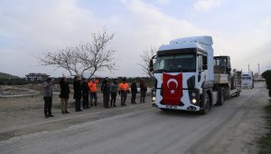 Edremit Belediyesi yaraların sarılması için seferber oldu