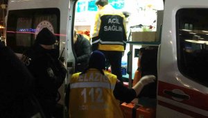 Elazığ'ın en işlek caddesinde bıçaklı kavga: 2 yaralı