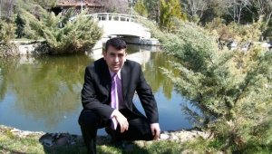 Emetli müdürün eşi ve oğlu yaralı kurtuldu, kendisi ve kızı hayatını kaybetti