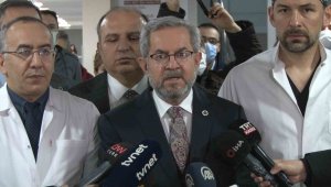 Enkazdan 248. saatte kurtarılan Aleyna Ölmez'in doktorlarından sağlık durumu hakkında açıklama
