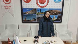 Eskişehir'de Iraklı genç kumbarası depremzedelere bağışladı