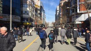 Eskişehirliler yazdan kalma bir günün keyfini çıkardı