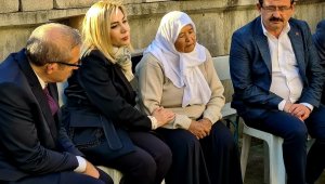 Fethiyeli Sağlık Memurunun Ailesine Taziye Ziyareti
