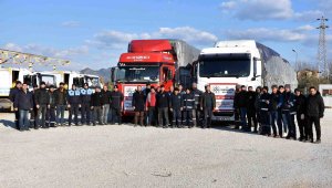 Germencik Belediyesi 2 yardım tırını daha yola çıkardı