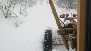 Giresun'da 42 köy yolu kar nedeniyle ulaşıma kapandı