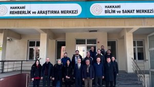 Gönüllü öğretmenler deprem bölgesine uğurlandı