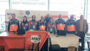 Gönüllü öğretmenler gönüllere dokundu