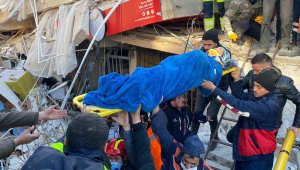 Hatay'da 84 saat sonra enkazdan sevindirici haber: "Hoş geldin Kerem"