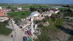 Hatay'da depremde zarar gören camiler havadan görüntülendi