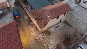 Hatay'da tarihi 'Zeytin ve Zeytinyağı Müzesi' depremde hasar aldı