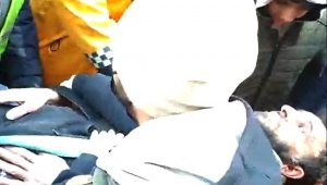 Hatay'da Yalova ekipleri 1 kişiyi daha enkazdan sağ çıkarıldı