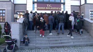 Hatay'ın çeşitli bölgelerinde depremin yaraları sarılmaya başlandı