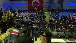 Jandarma deprem bölgesine gönderildi