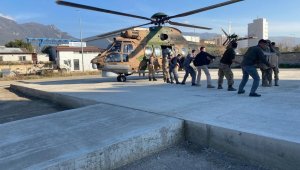 Jandarmadan ilçe ve köylere destek sürüyor
