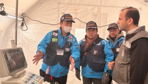 Japon doktorlar Gaziantep'e sahra hastanesi kurdu