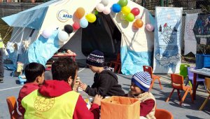 Kahramanmaraş'ta çocukların yaraları masallarla sarılıyor