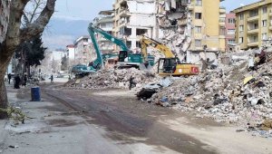 Kahramanmaraş'ta depremin verdiği yıkım böyle görüntülendi